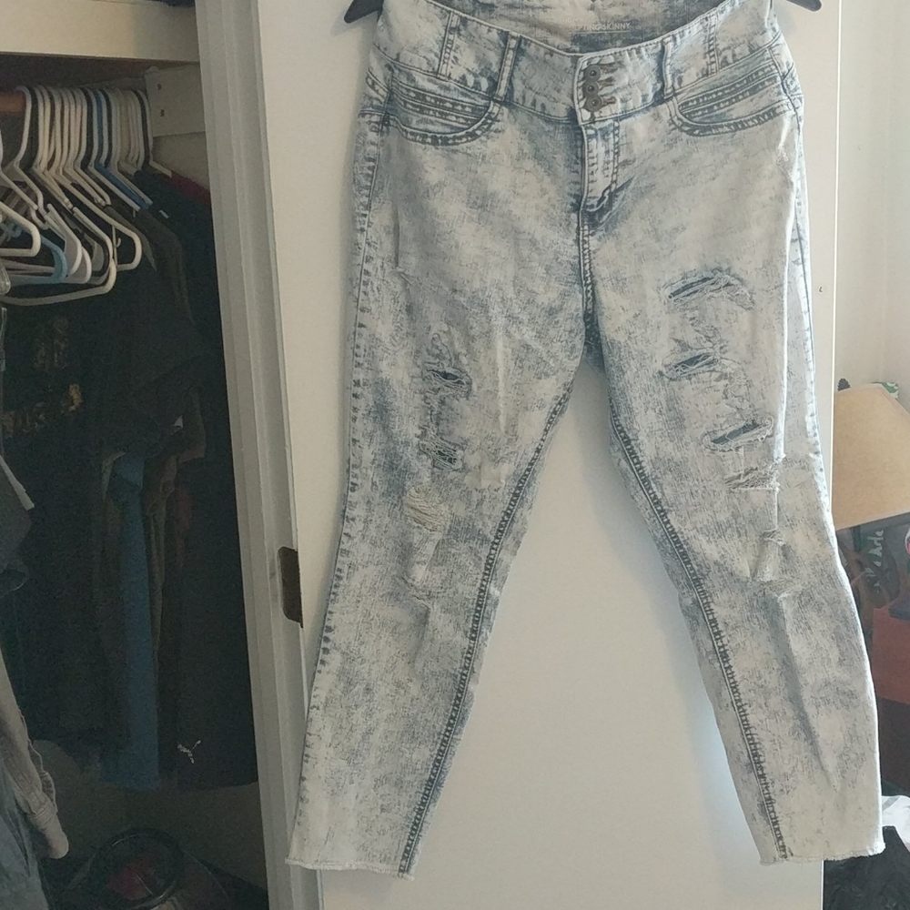 High rise sculpting skinny jeans👖